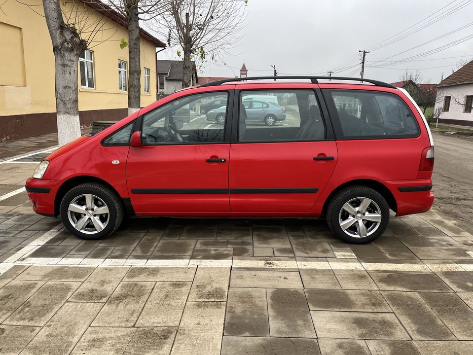 Ford Galaxy 1.9 TDI, 7 locuri.