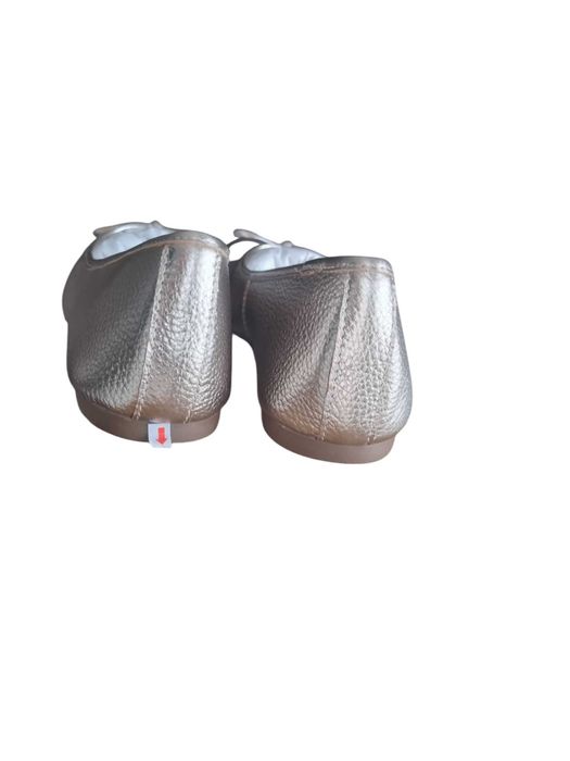 Дамски обувки-балеринки и обувки от естествена кожа с нисък ток