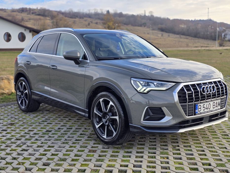 Vand masina Audi Q3