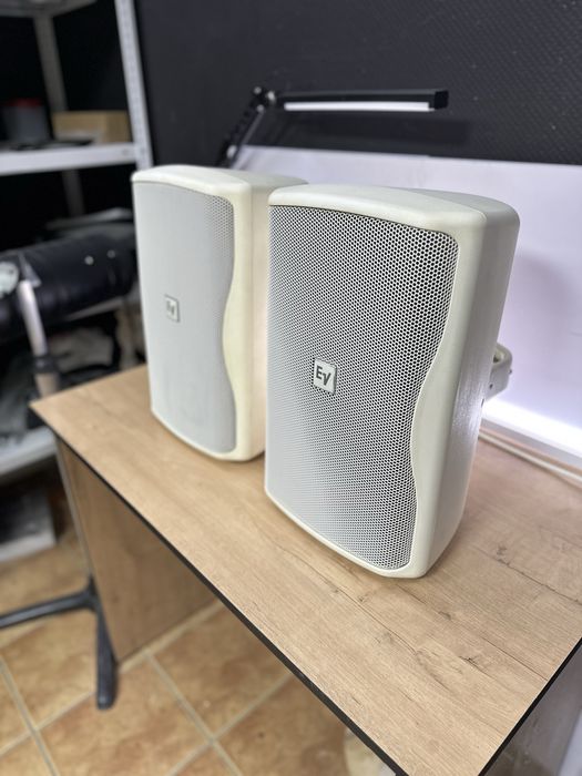 Electro voice zx1i90