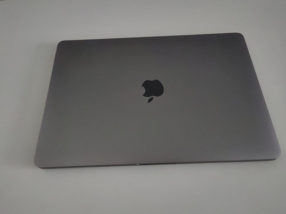 Продам Apple MacBook Pro 13''