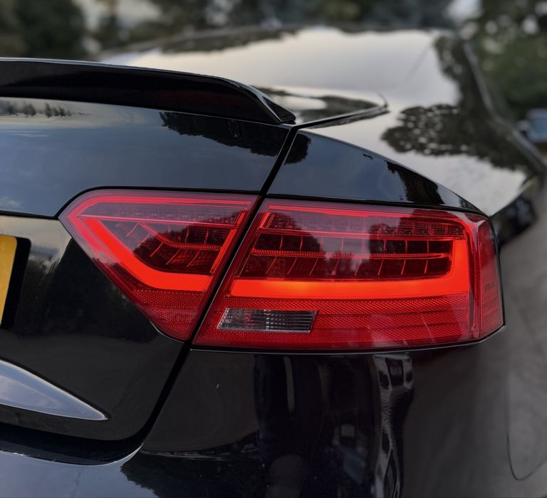 AUDI A5 - Coupe - FaceLift - 3xSLine - 2012 - 2.0 TDI - Euro 5 - 177 Cai Putere - Manual 6+1 Trepte - Bang&Olufsen - FullLed - BiXenon - IREPROSABIL