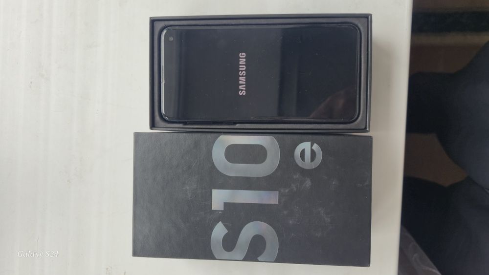 Samsung Galaxy S10e  6/128