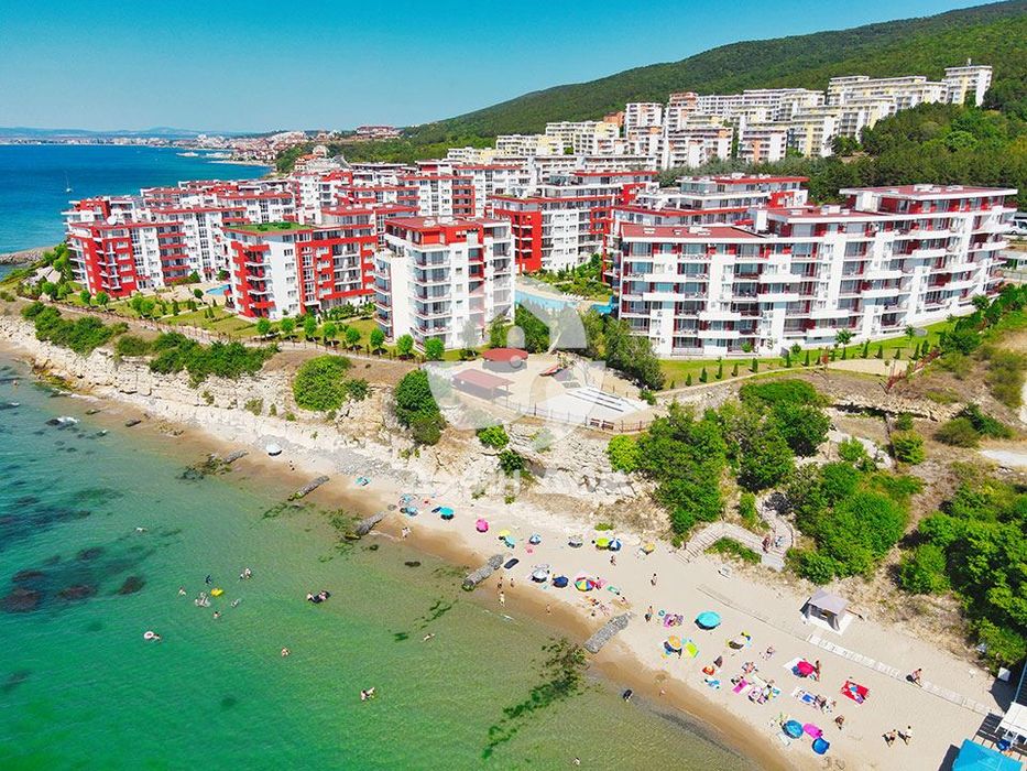 Продава се Двустаен апартамент в Свети Влас - 67 кв.м за 1636 €/кв.м - Снимка #6