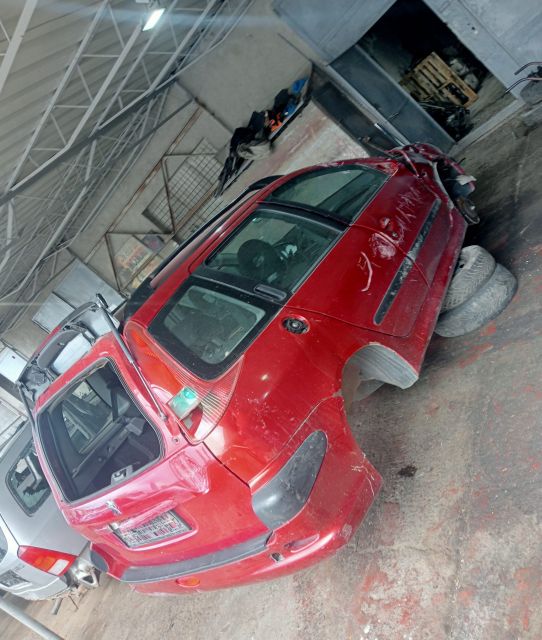 Brat stergator stanga Peugeot 206 prima generatie (facelift)