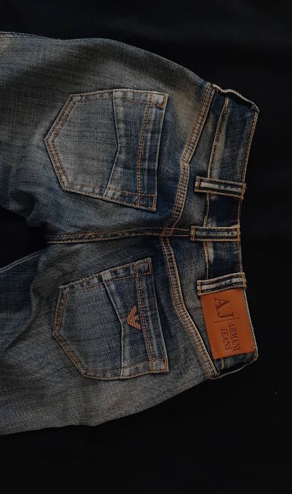 Дънки ARMANI, low rise, сини, yellow wash, XS