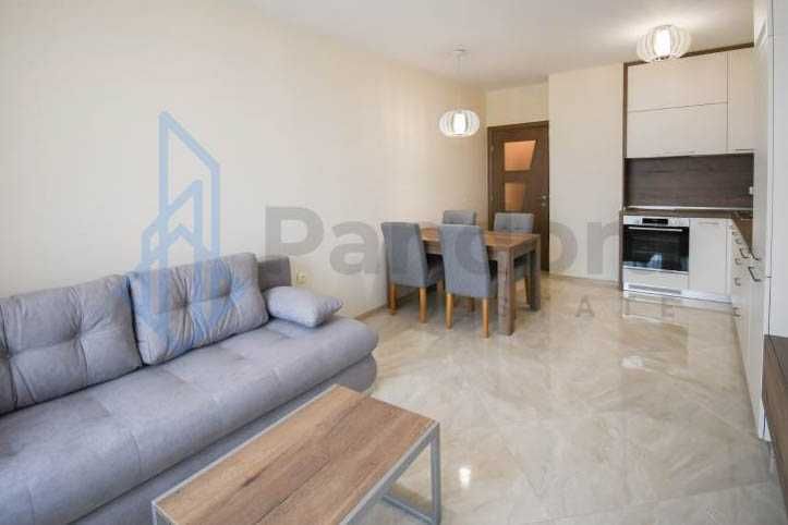 Тристаен апартамент под наем в кв. Студентски град