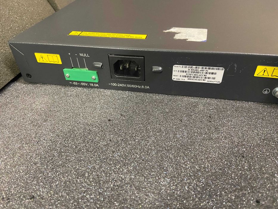 3Com 4800G PoE 48 портов гигабитов мрежов суич, 4x SFP, 2x 10Gb XFP