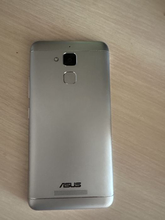 Asus Zenfone Max 3