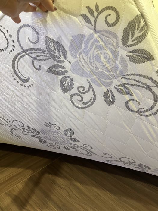 Продам кравать 140*190