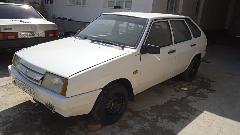 Vaz 21 09, yili 1993 sotiladi