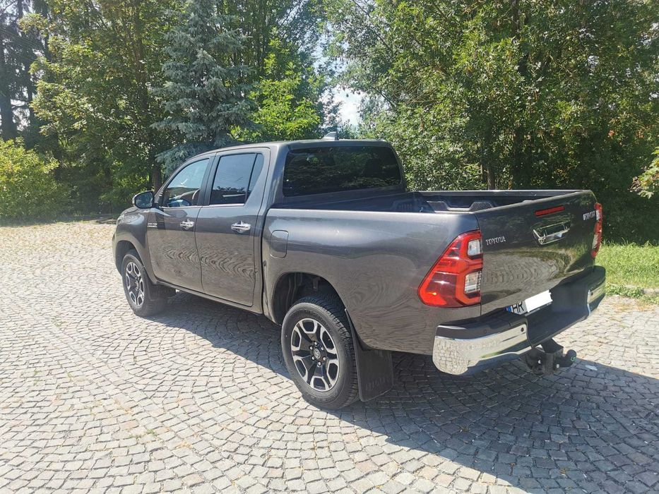 Toyota Hilux 2.4 D/AT Executive
