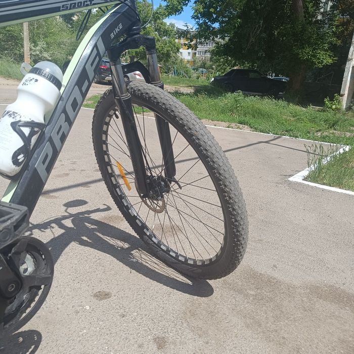 продам велосипед профи 21 рама 29 колёса