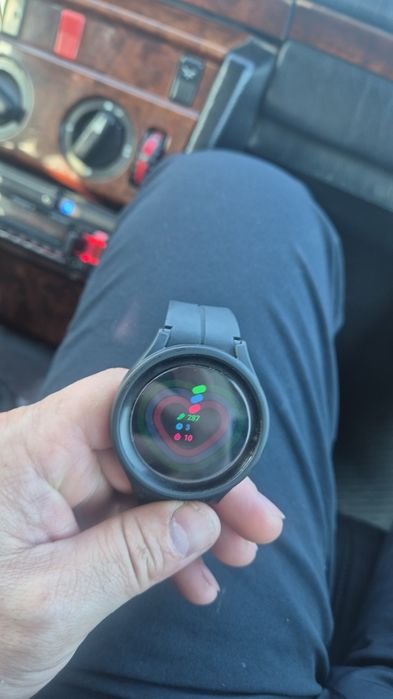 Самсунг галахси сымарт сағат