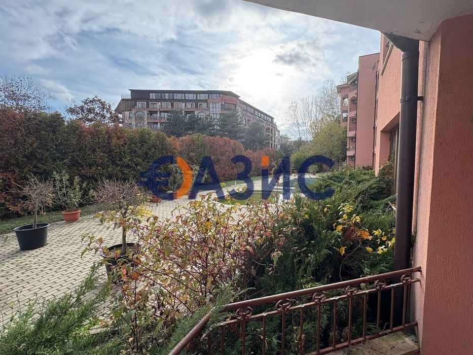 Продава се Двустаен апартамент в к.к. Слънчев бряг - 62 кв.м за 732 €/кв.м - Снимка #2