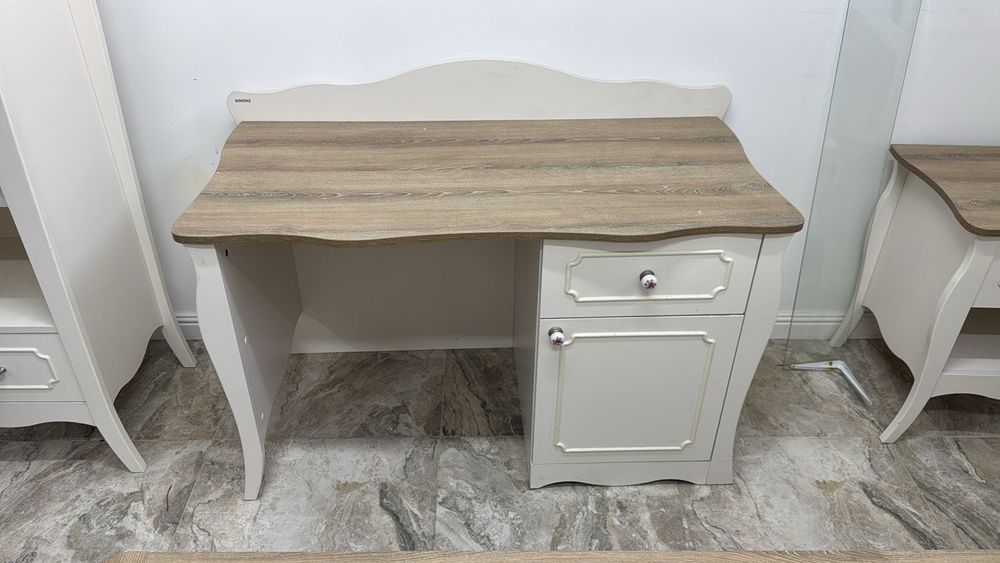 Мебель в детскую комнату девочки