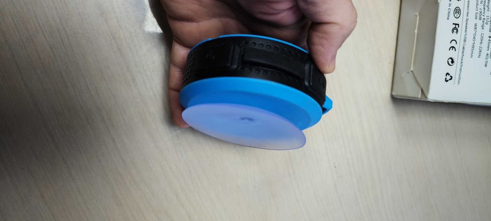 Boxa Bluetooth rezistent la apa
