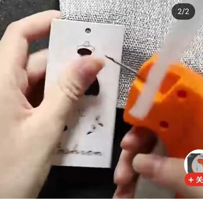 Пистолет для этикеток.