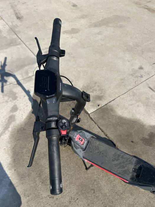 Trotineta electrica Segwey zt3 pro