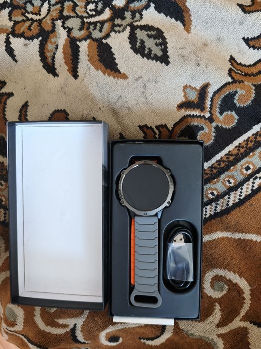 Продам новые SMART WATCH