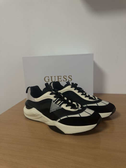 Guess мъжки обувки 44