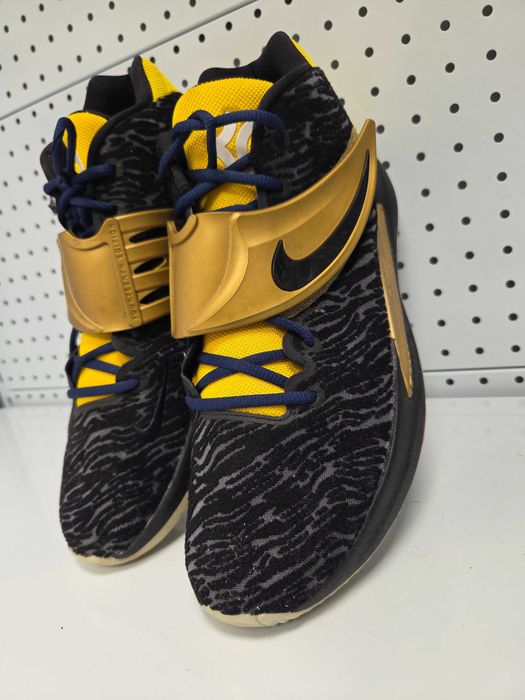 Оригинални мъжки маратонки- Nike KD14