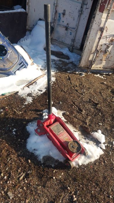 Данкрат.          .