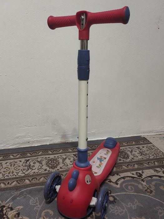 Продам детский самокат