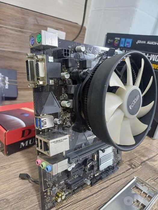 Комплект: Asus H310M + Intel Core i5-9400F + Кулер.