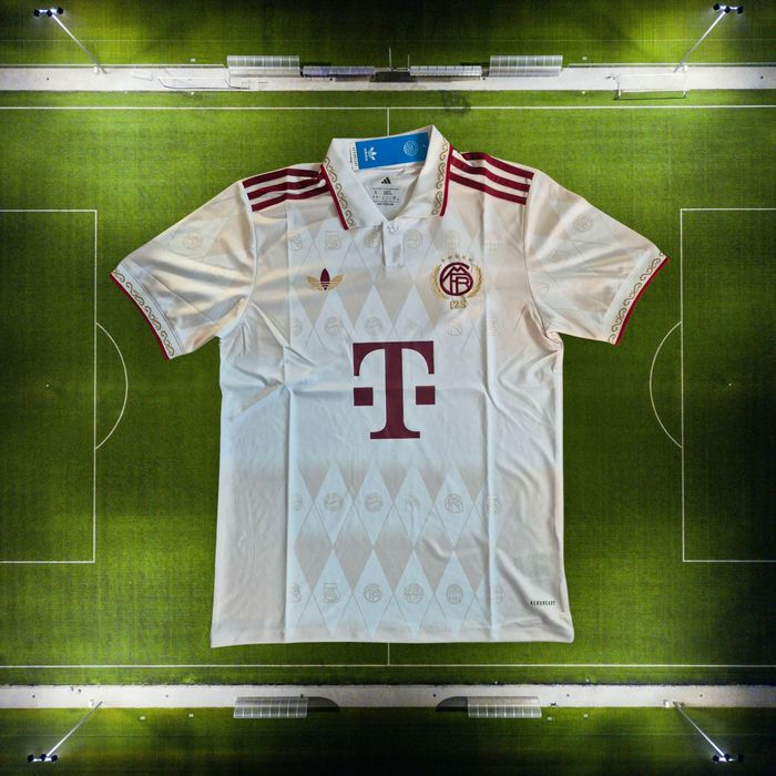 FC Bayern München – юбилеен екип 125 години