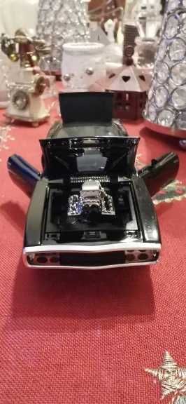 Метални колички, различни видове и размери в описанието