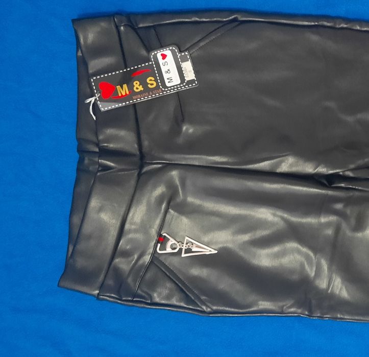 Pantaloni ,piele ecologica