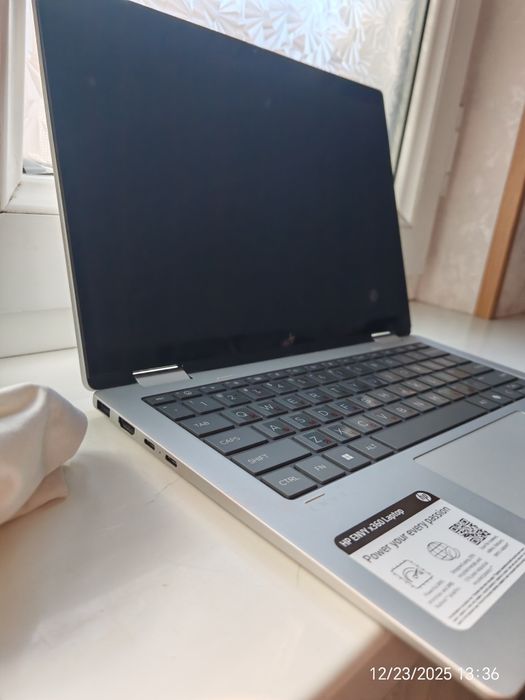 Продаётся почти что в новом состоянии HP Envy 360