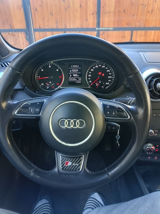 Se vinde audi A1 SLine 2011