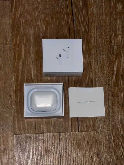 AirPods Pro 3 cu factură