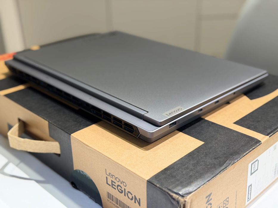 Legion 516IRX9 RTX 4070, i7-14650HX, 32RAM, 1TB SSD