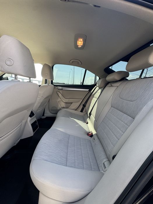 Skoda Octavia 2013 2.0 TDI DSG , 150 CP Întreținută | Preț negociabil