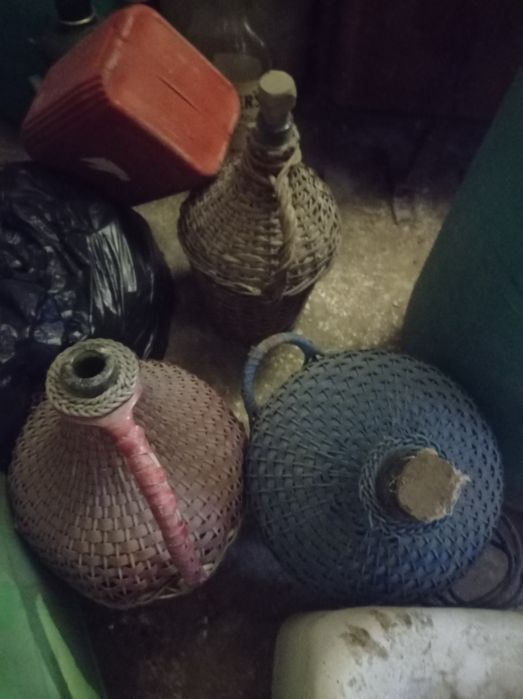 Стари дамаджани различни видове