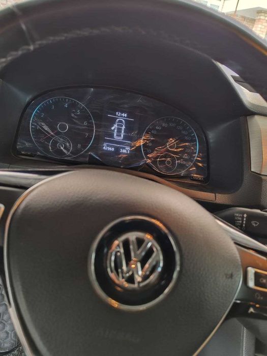 Volkswagen Caddy Trendline 2022 а’lo holatda, haqiqiy probeg.