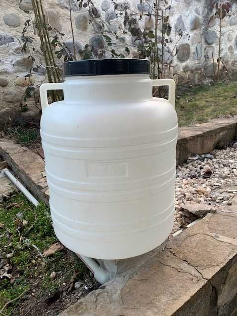 продава бидони 40л и 120 л