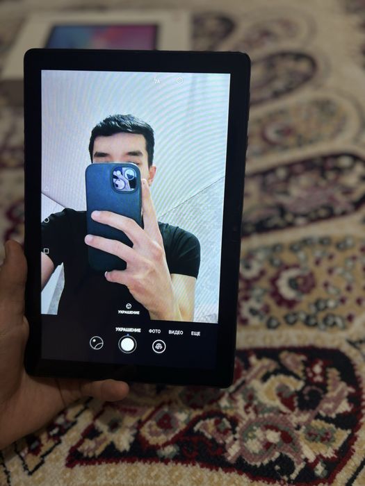 Продам планшет Huawei в отличном состоянии