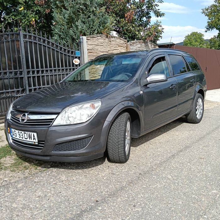 Vând Opel Astra H