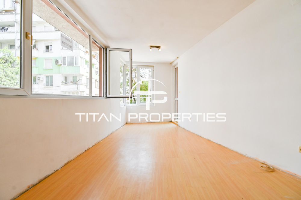 Тристаен за продажба в ж.к. Белите брези