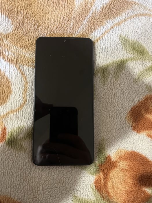 Samsung A06 черный