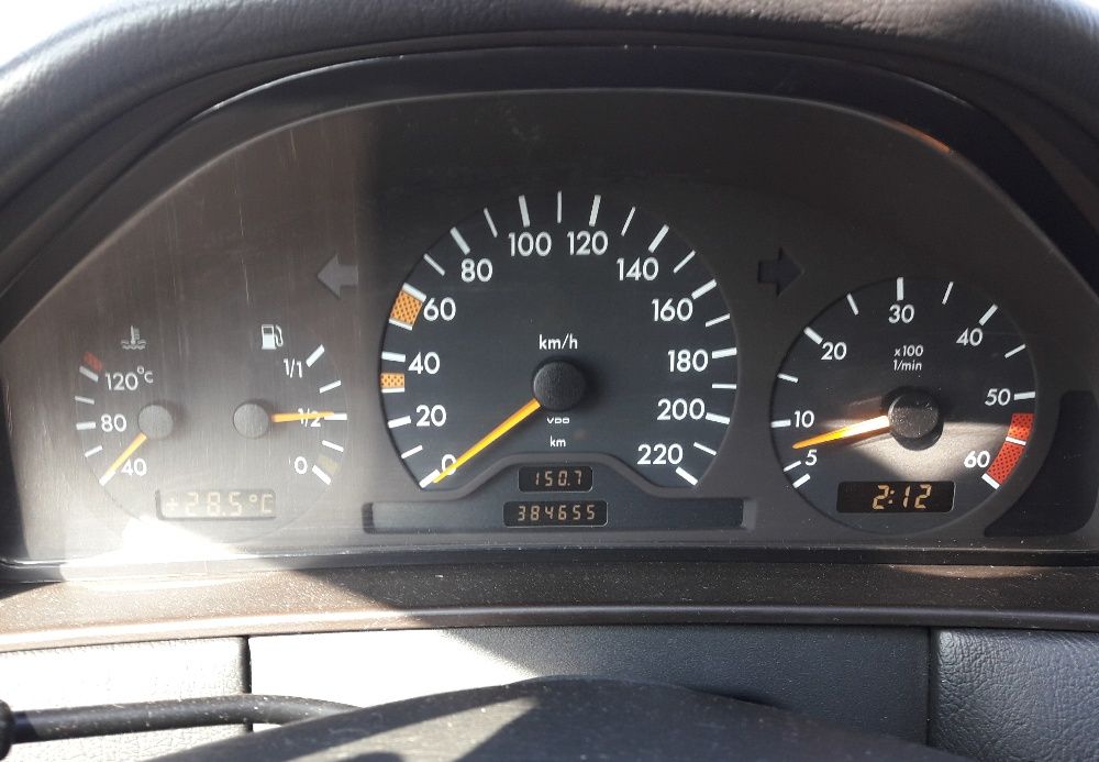 Мерцедес Е220 2.2Д на части/mercedes E210 2.2d