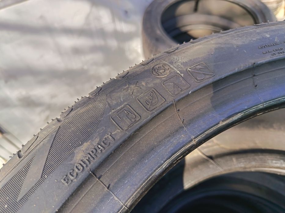 Anvelope vara 255 40 18 pirelli runflat 2017 5.3mm