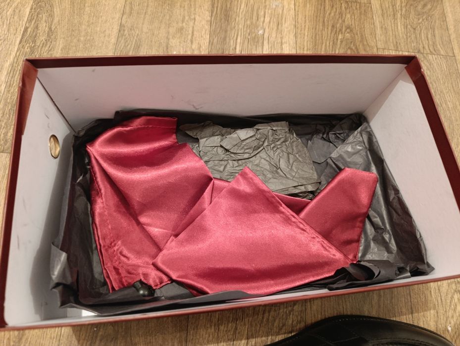 Продам туфли новый Glasman