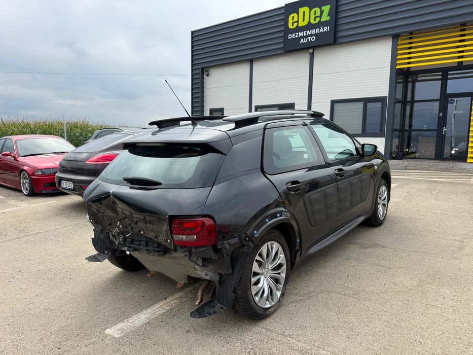 Dezmembrez Citroen c4 Cactus 2016 NEGRU OBSIDIAN - EXL 1.2 benzina HM01 volan stanga 100.000 km
