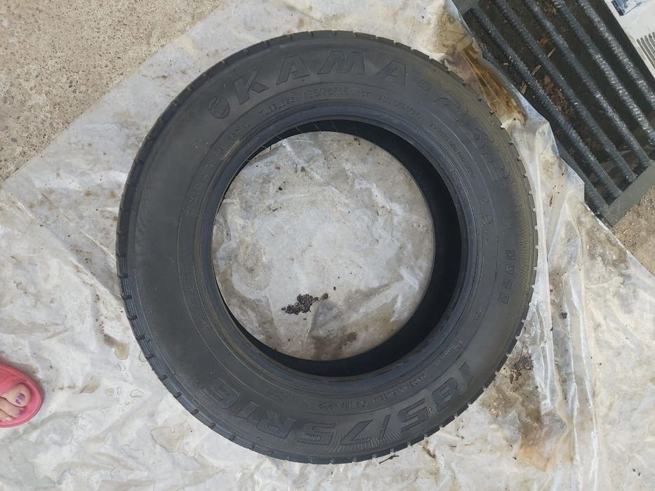 Продаю резину б/у.