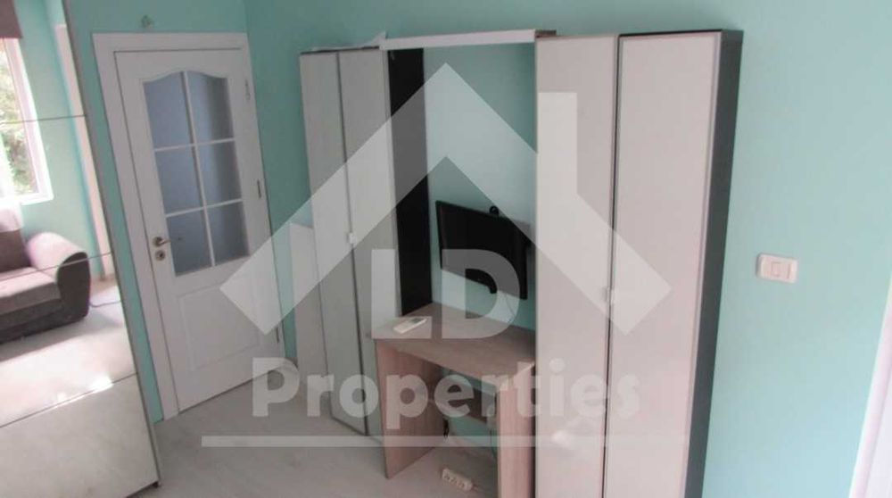 Дава се под наем Тристаен апартамент в к.к. Златни пясъци - 100 кв.м за 700 € - Снимка #9